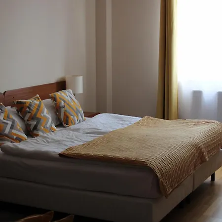 Centrum Okopowa 55 *